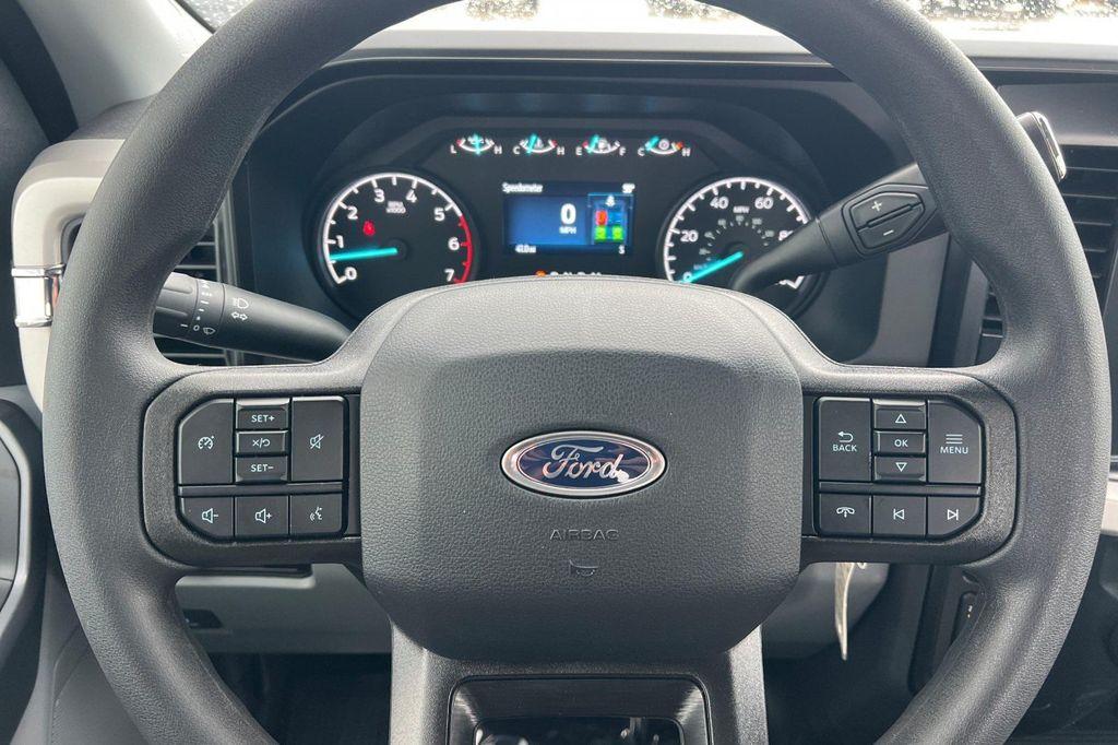 new 2025 Ford F-350 car, priced at $60,600