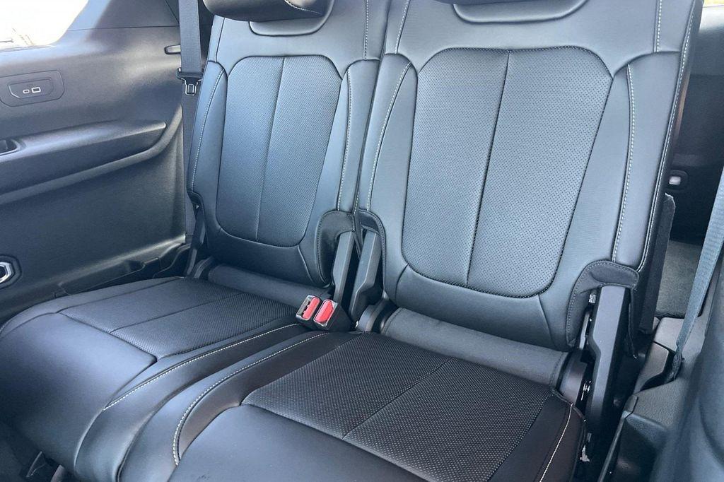 new 2025 Jeep Grand Cherokee L car, priced at $49,483