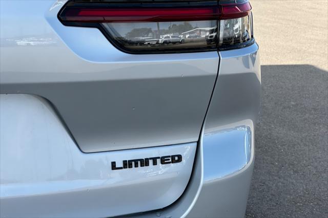 new 2025 Jeep Grand Cherokee L car, priced at $53,937