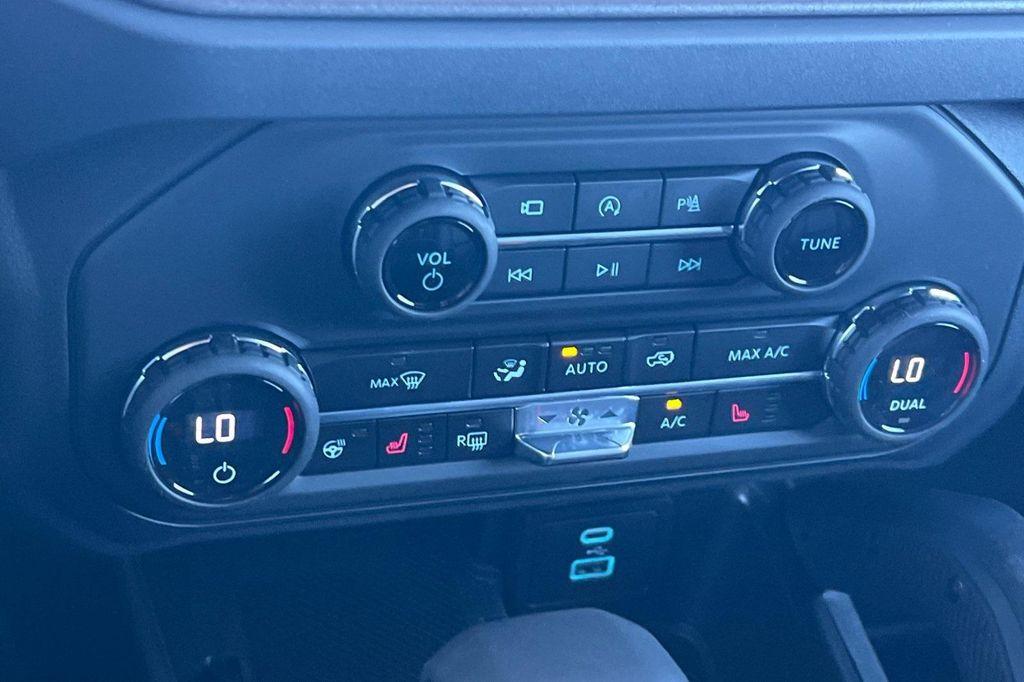 new 2025 Ford Bronco car, priced at $59,836