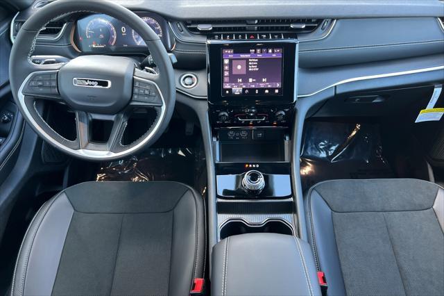 new 2025 Jeep Grand Cherokee L car, priced at $43,241