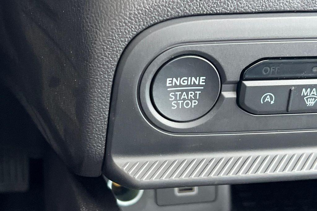 new 2025 Ford Bronco Sport car, priced at $33,857