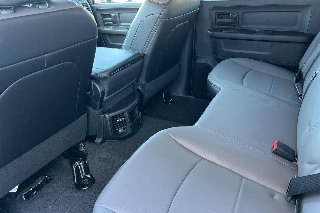 new 2025 Ram 2500 car, priced at $60,881