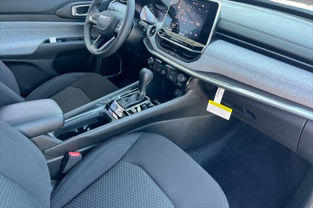 new 2025 Jeep Compass car, priced at $27,223
