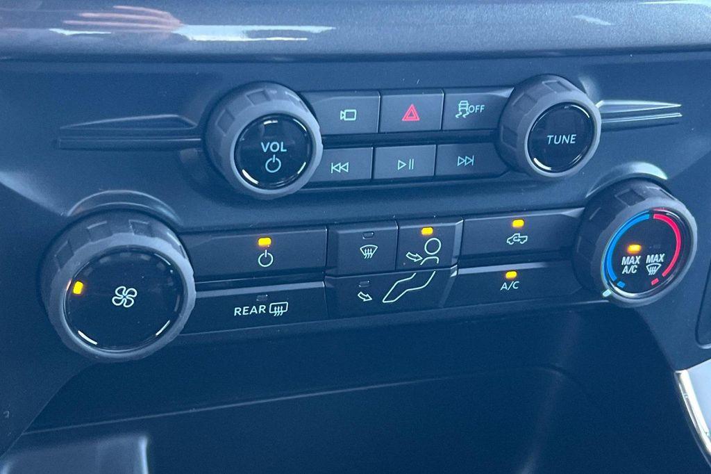 new 2025 Ford F-150 car, priced at $48,962