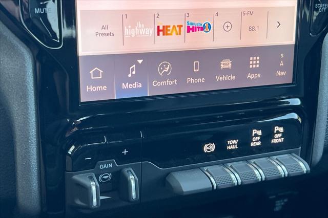 new 2025 Ram 2500 car, priced at $72,915