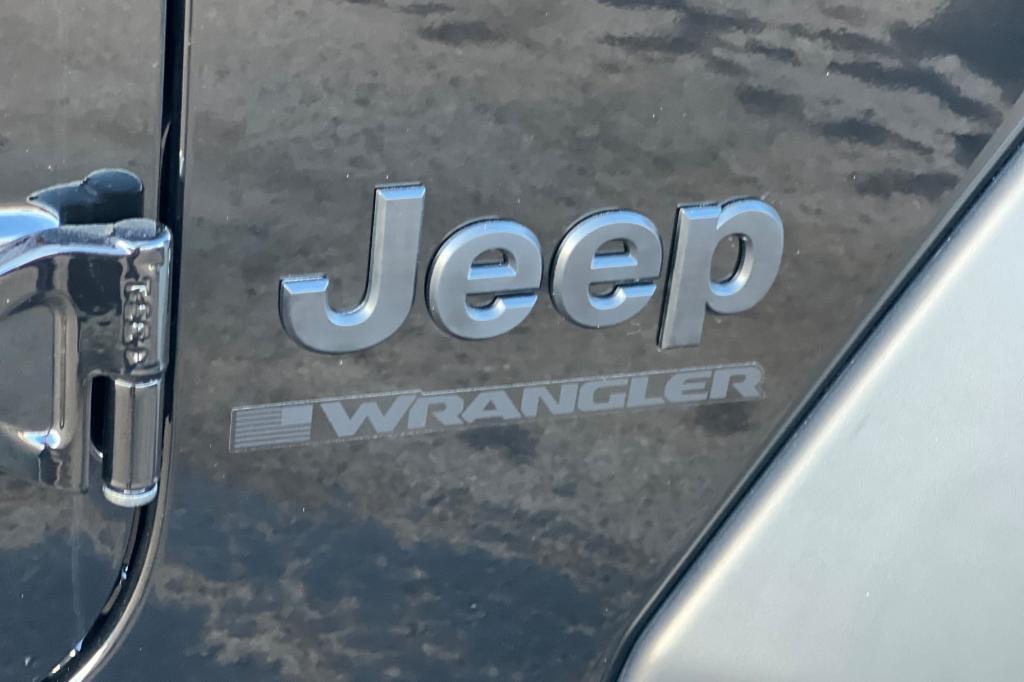 new 2024 Jeep Wrangler car, priced at $40,212