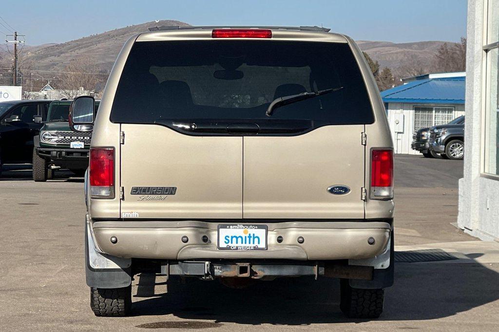used 2005 Ford Excursion car, priced at $17,995