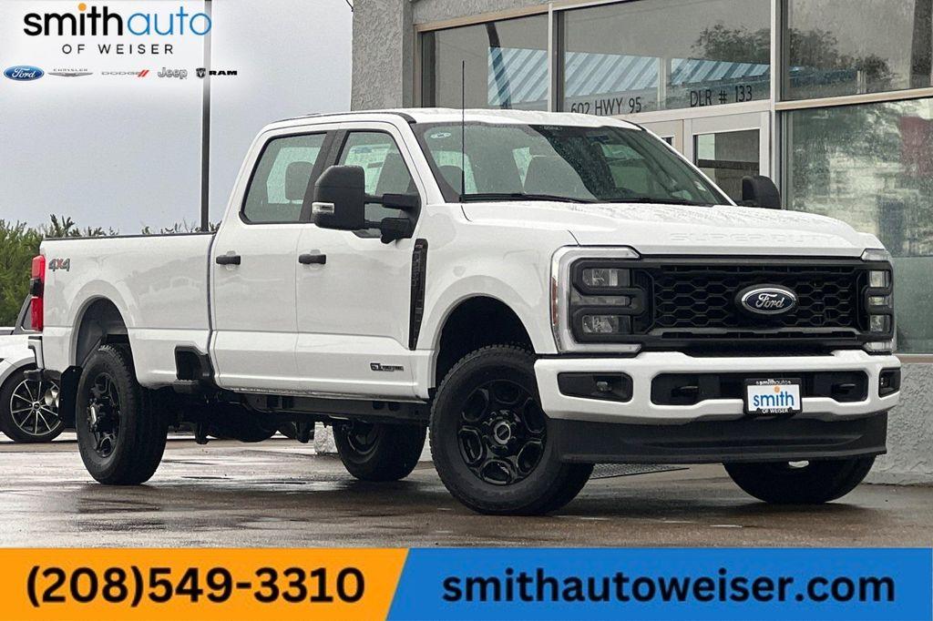 new 2025 Ford F-250 car, priced at $64,685
