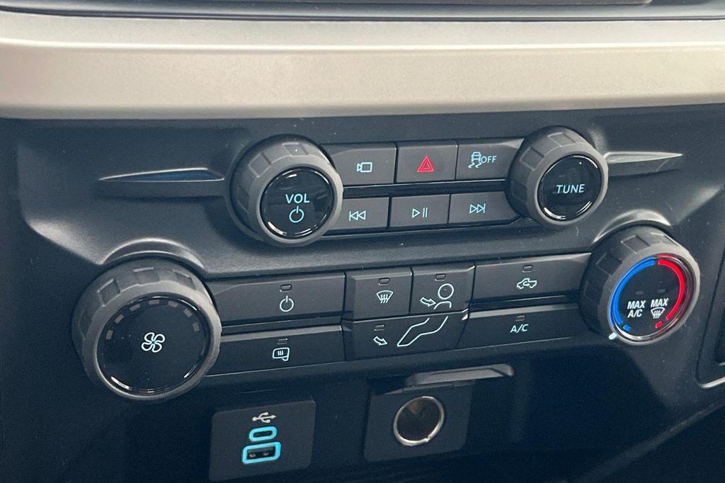 new 2025 Ford F-250 car, priced at $64,685