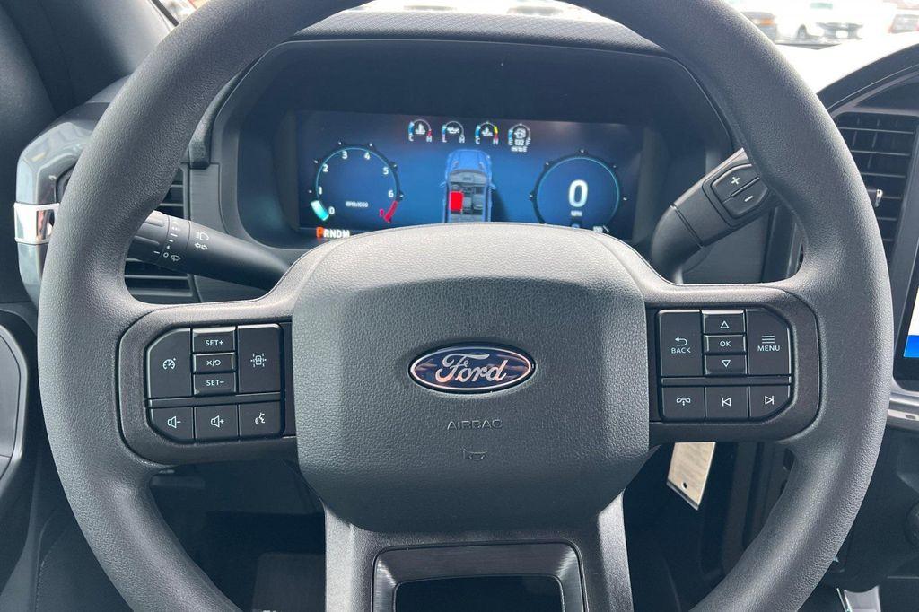 new 2025 Ford F-150 car, priced at $46,460