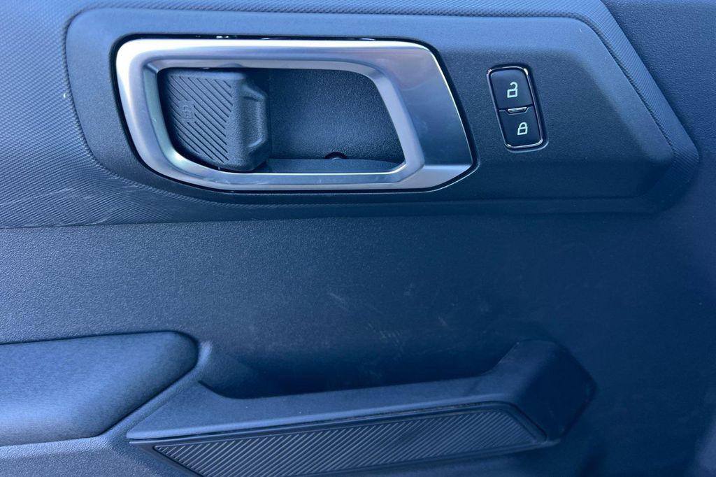 new 2025 Ford Bronco car, priced at $51,284