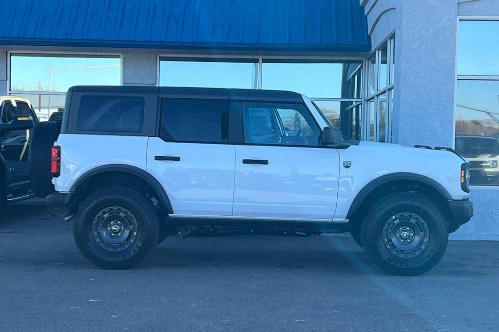 new 2025 Ford Bronco car, priced at $51,284