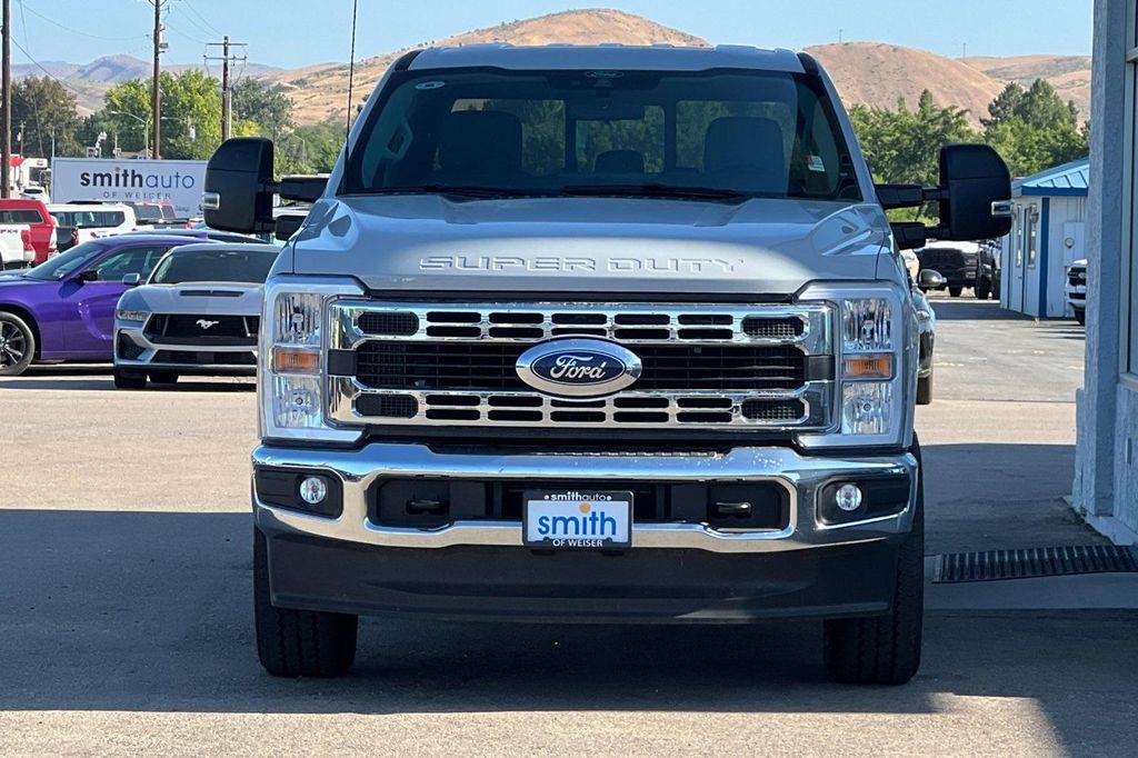 new 2025 Ford F-250 car, priced at $67,447