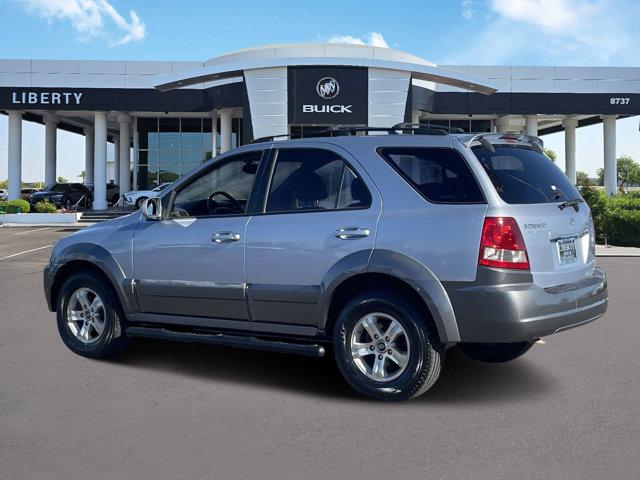 used 2005 Kia Sorento car, priced at $6,100