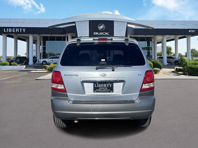 used 2005 Kia Sorento car, priced at $6,100