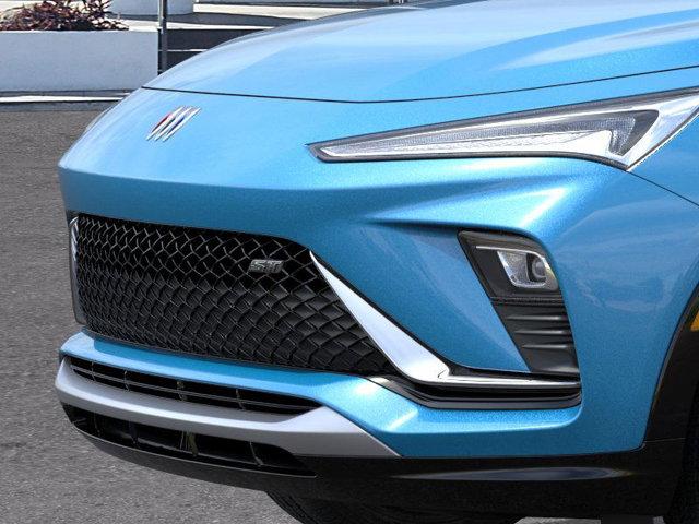 new 2025 Buick Envista car, priced at $28,070