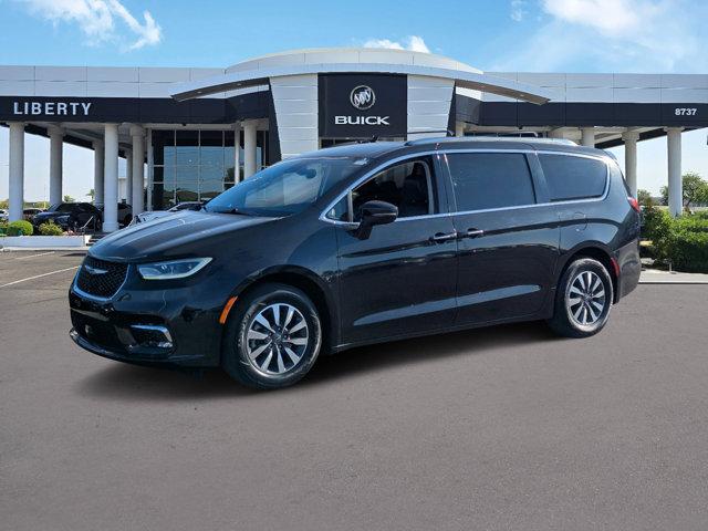 used 2021 Chrysler Pacifica car, priced at $27,995