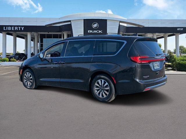 used 2021 Chrysler Pacifica car, priced at $27,995