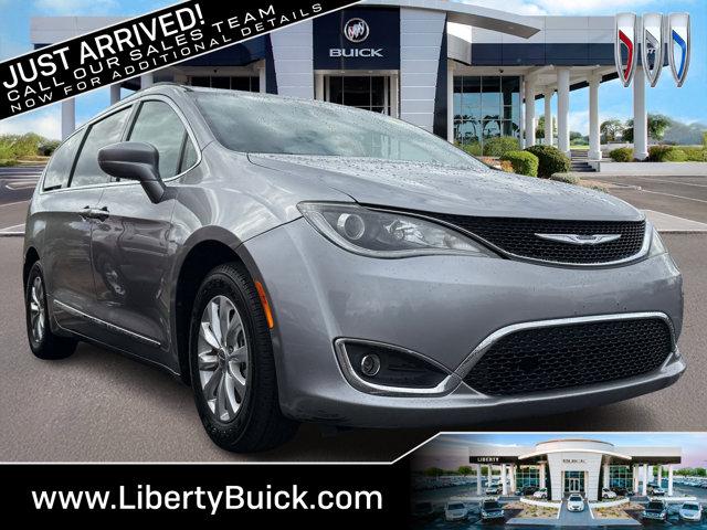 used 2017 Chrysler Pacifica car, priced at $9,999