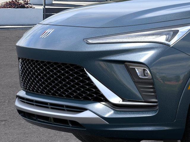 new 2025 Buick Envista car, priced at $27,090