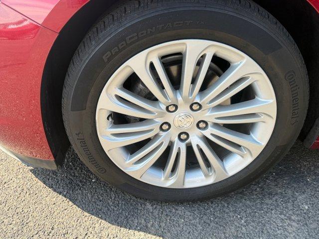 used 2018 Buick LaCrosse car