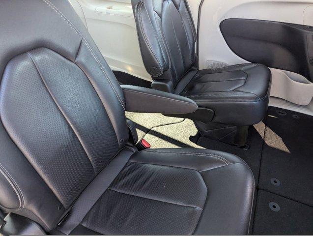 used 2022 Chrysler Pacifica car