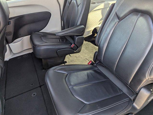 used 2022 Chrysler Pacifica car