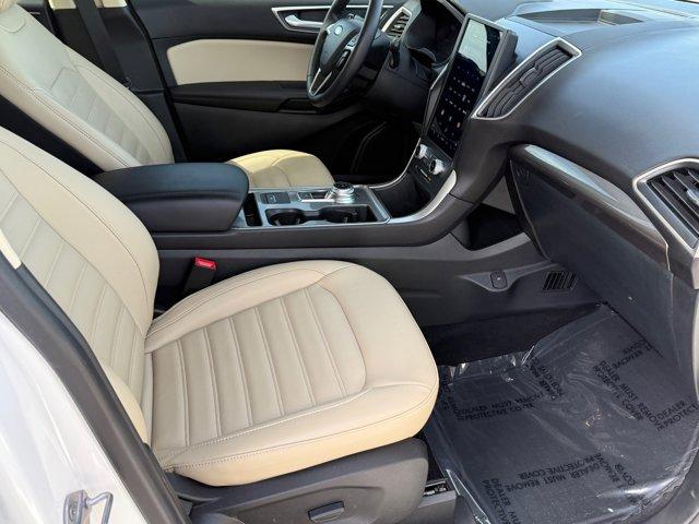used 2024 Ford Edge car, priced at $26,995