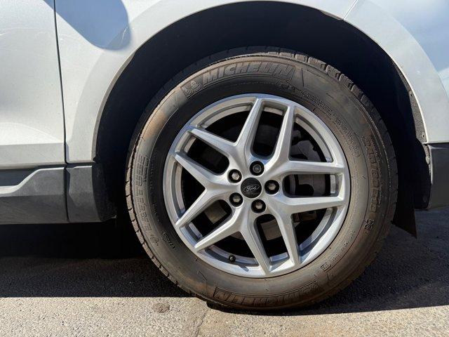 used 2024 Ford Edge car, priced at $26,995