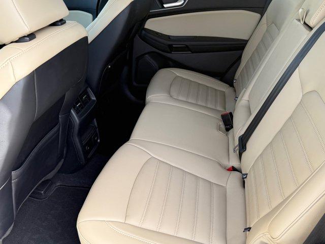 used 2024 Ford Edge car, priced at $26,995