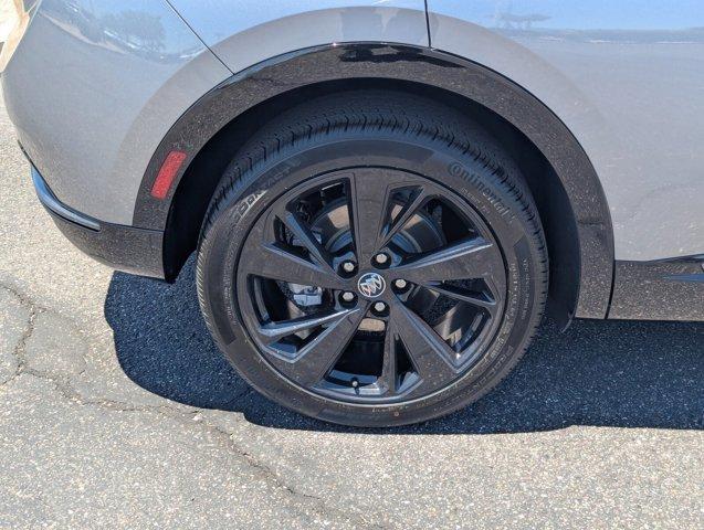 used 2022 Buick Envision car, priced at $25,212