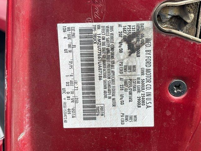 used 2001 Ford Explorer Sport Trac car