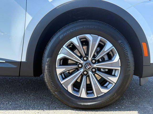 used 2025 Buick Envision car