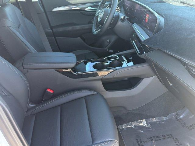 used 2025 Buick Envision car