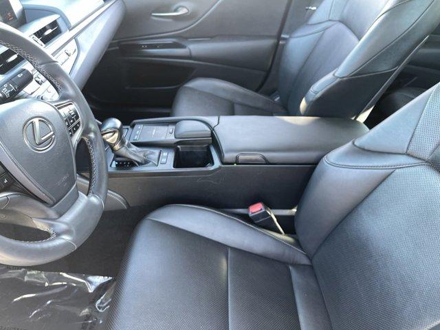 used 2021 Lexus ES 300h car, priced at $35,995