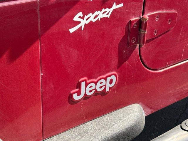 used 1998 Jeep Wrangler car, priced at $12,995