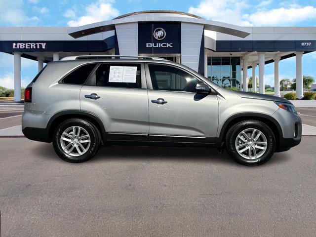 used 2014 Kia Sorento car, priced at $9,495