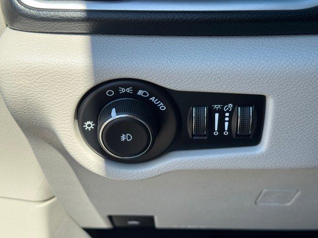 used 2020 Chrysler Pacifica car, priced at $28,995