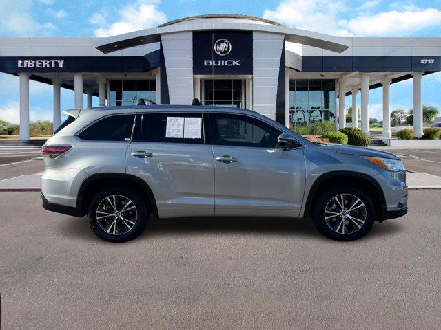 used 2016 Toyota Highlander car, priced at $19,717