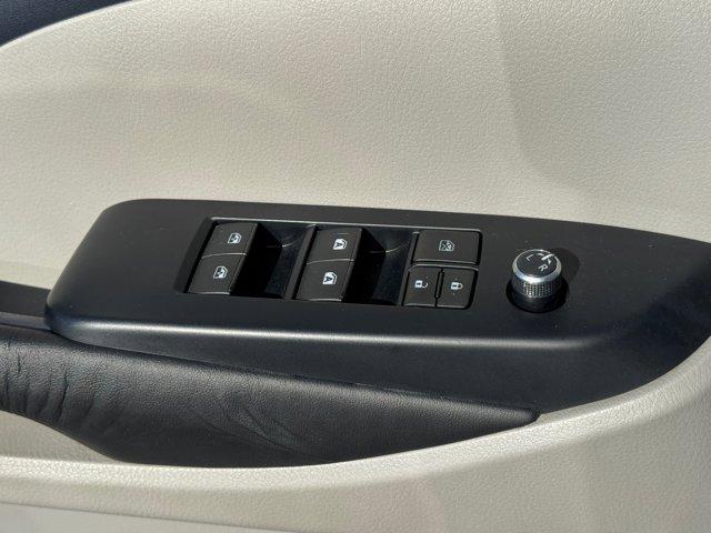 used 2016 Toyota Highlander car, priced at $19,717