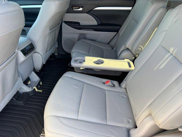 used 2016 Toyota Highlander car, priced at $19,717