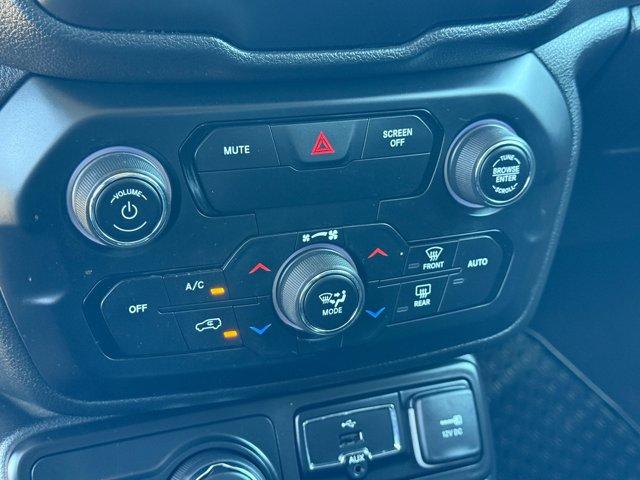 used 2019 Jeep Renegade car, priced at $16,157