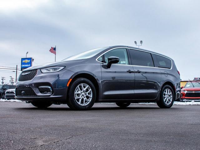 used 2023 Chrysler Pacifica car, priced at $26,366