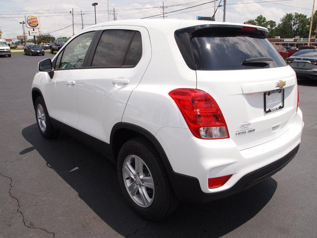 new 2022 Chevrolet Trax car