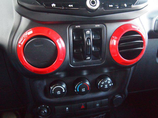 used 2015 Jeep Wrangler Unlimited car, priced at $22,499