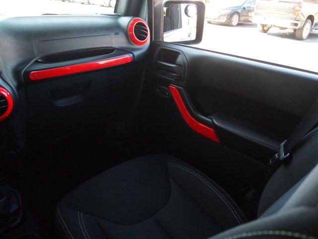 used 2015 Jeep Wrangler Unlimited car, priced at $22,499