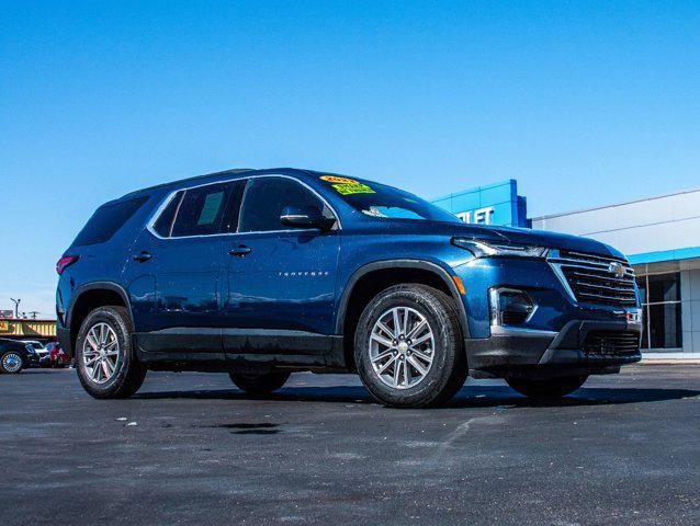 used 2022 Chevrolet Traverse car, priced at $24,400