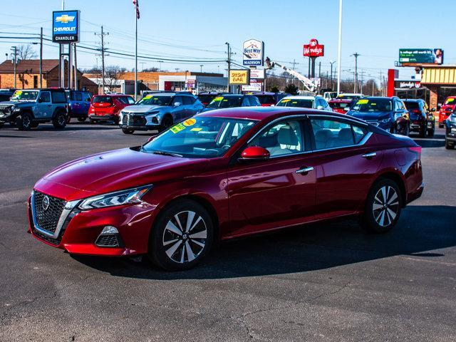 used 2022 Nissan Altima car, priced at $24,900