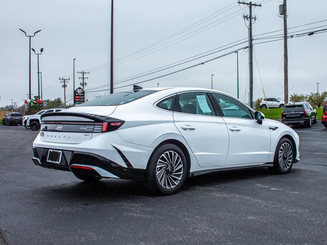 used 2024 Hyundai Sonata Hybrid car, priced at $27,900